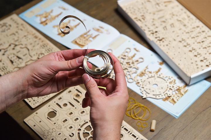Image du produit Ugears Explorateur hexapode