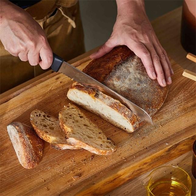 Produktbild Fiskars Hard Edge Brotmesser (21.80 cm)