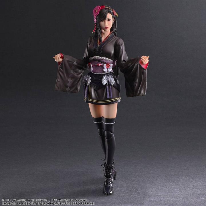 Immagine prodotto Square Enix Final Fantasy VII Remake Play Arts Kai action figure Tifa Lockhart Exotic Dress Ver. 25 cm