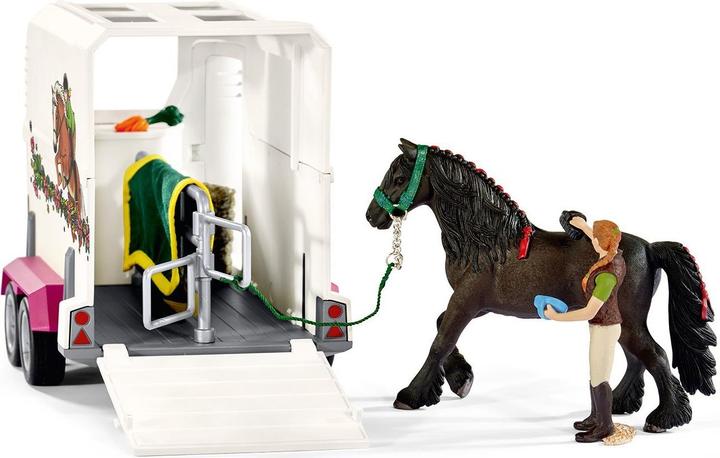 Actual product image Schleich Pick-up with horse trailer