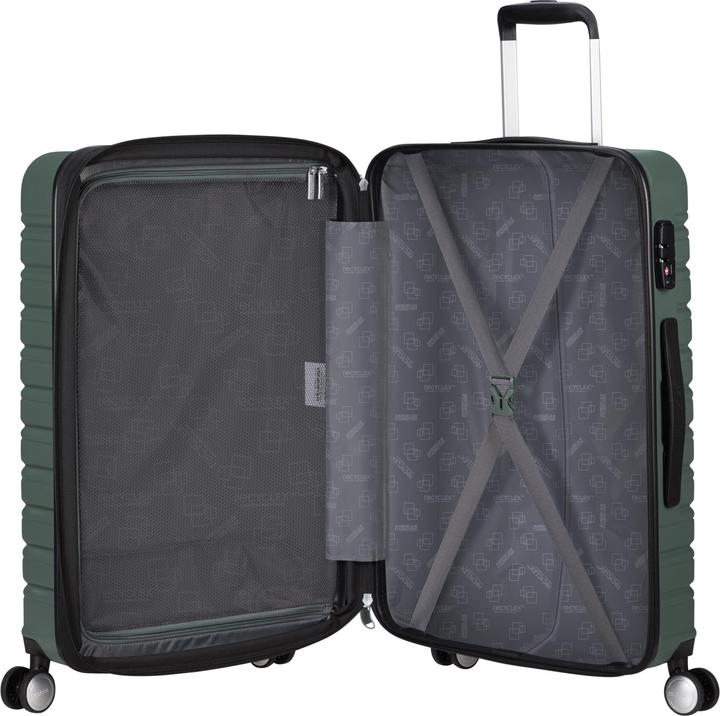 Actual product image American Tourister Flashline 4 wheel trolley 67 cm (69 l, M (50 - 90l))