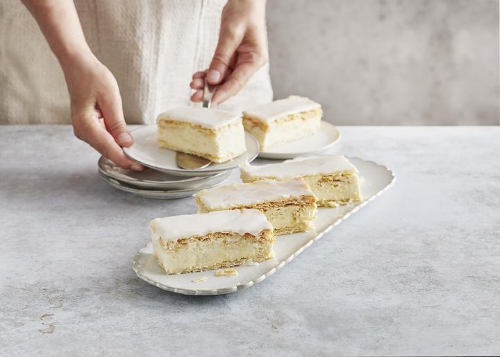 Produktbild Betty Bossi Kochbuch Desserts für grosse Runden (Deutsch, Betty Bossi, 2023)
