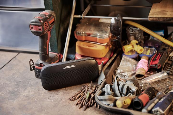 Produktbild Bose SoundLink Flex (12 h, Akkubetrieb)
