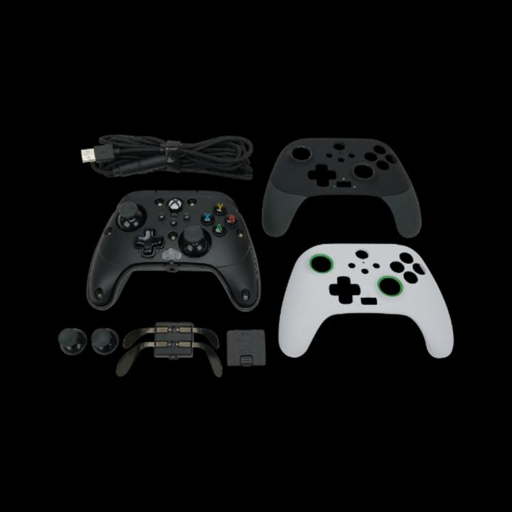 Image du produit PowerA Fusion Pro 2 (Xbox Series X, Xbox One X, Xbox One S, Xbox Series S)