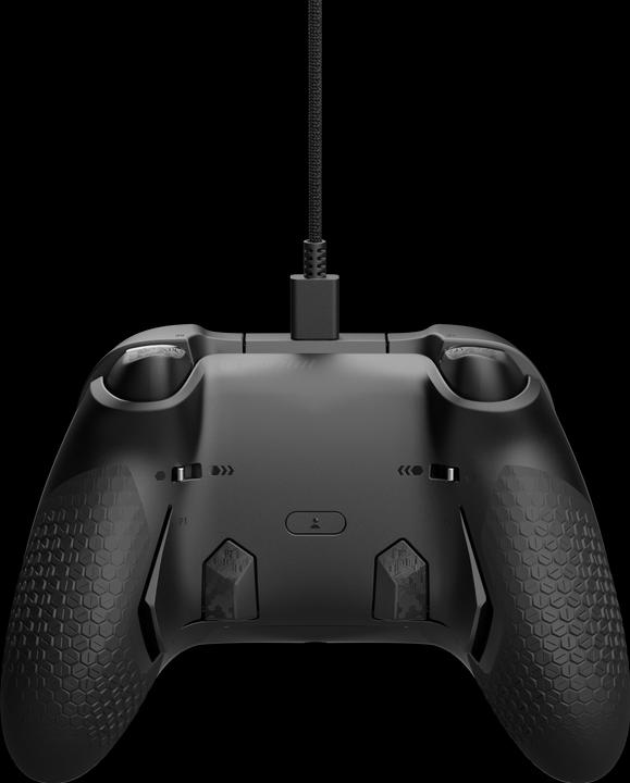 Produktbild Scuf Valor Pro Wired Preconfigured Controller - Black (Xbox One S, Xbox Series S, Xbox One X, Xbox Series X)