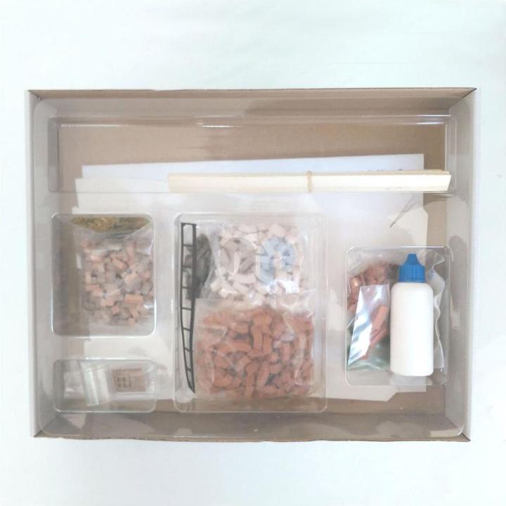 Produktbild Block Cuit. 3D Keramik-Modelbausatz -Leuchtturm (20 x 25 x 20 cm)