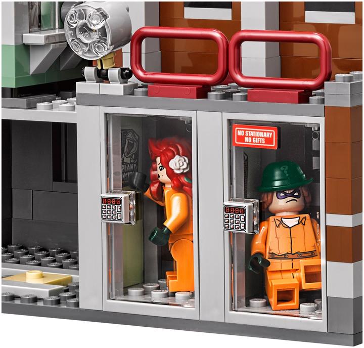Immagine prodotto LEGO Arkham Asylum (70912)