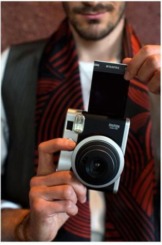 Actual product image Fujifilm Instax Mini 90 Neo Classic