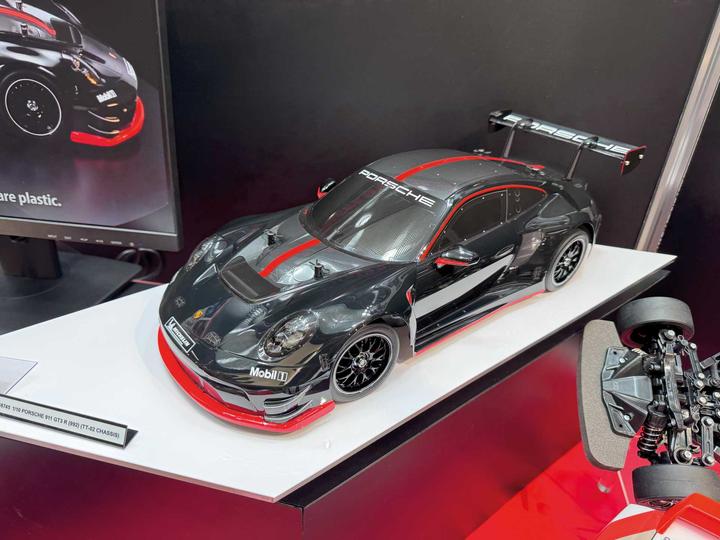 Produktbild Tamiya 1/10 RC Porsche 911 GT3 R (992) (TT-02) (Kit)
