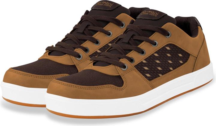 Actual product image Normani Sneaker Milwaukee (46)