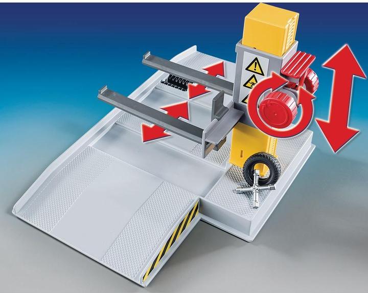 Actual product image Playmobil Car repair shop (70202, Playmobil City Life)