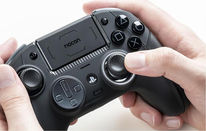 Actual product image Nacon Gaming Revolution 5 Pro (PS5, PS4)
