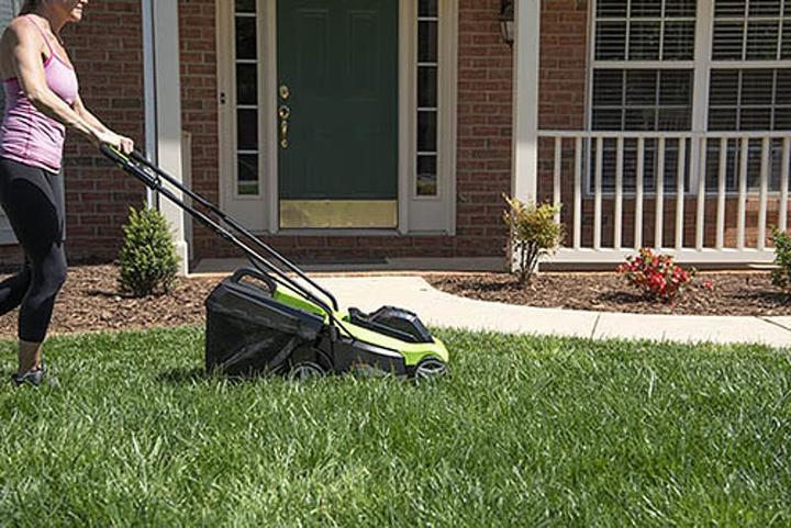 Actual product image Greenworks Gd24lm33 (Rechargeable battery operated)