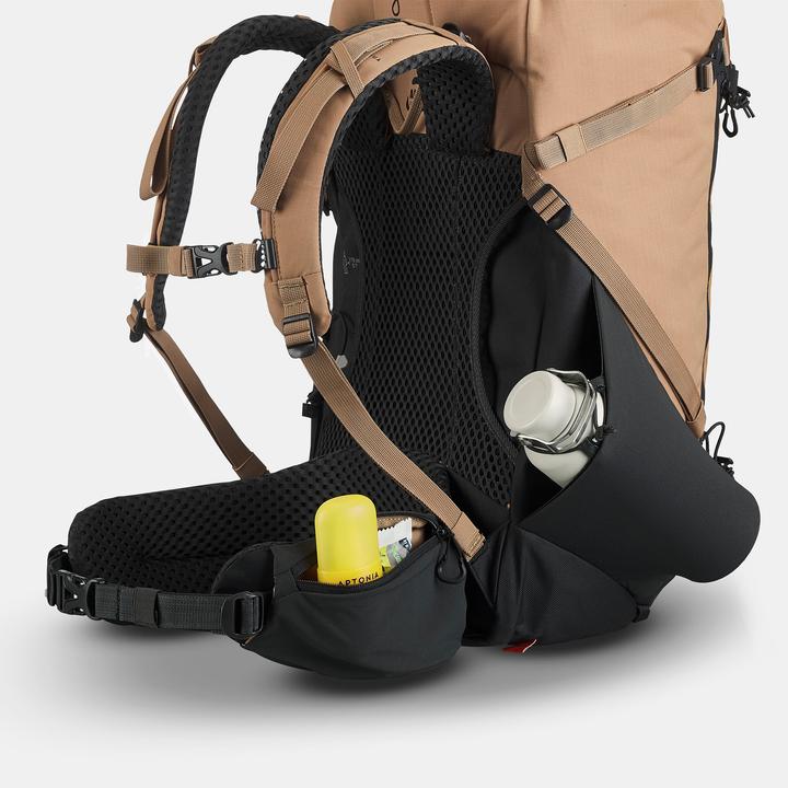 Actual product image Quechua MH500 40 (40 l)