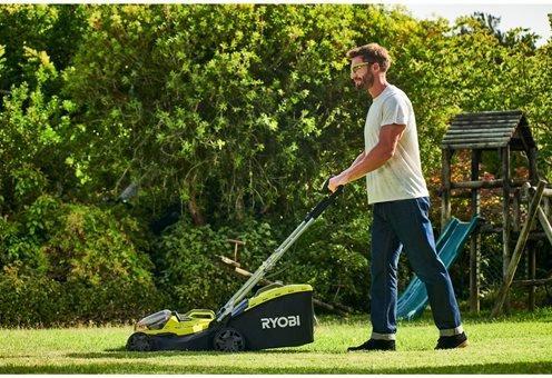 Produktbild Ryobi Hybrid lawn mower (Akkubetrieb)