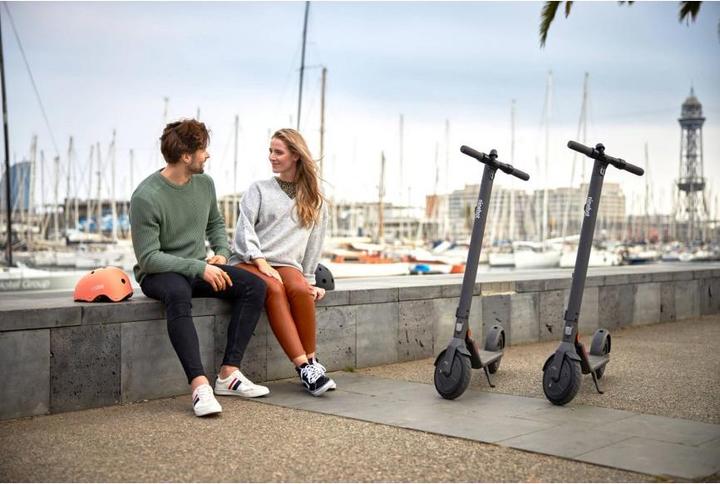 Actual product image Segway-Ninebot Kick Scooter E22E (20 km/h, 22 km, 300 W)