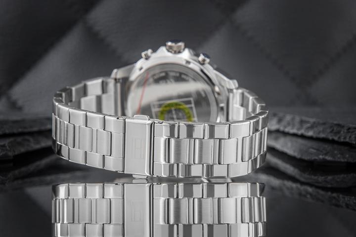 Actual product image Tommy Hilfiger Henry (Analogue wristwatch, 44 mm)