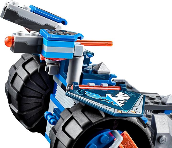 Produktbild LEGO Nexo Knights Clays Klingen-Cruiser (70315, LEGO Nexo Knights)