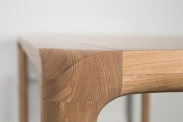 Actual product image Zuiver Storm (220 x 90 x 75 cm)