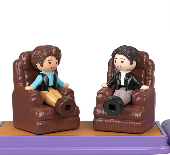 Actual product image Polly Pocket Friends Compact