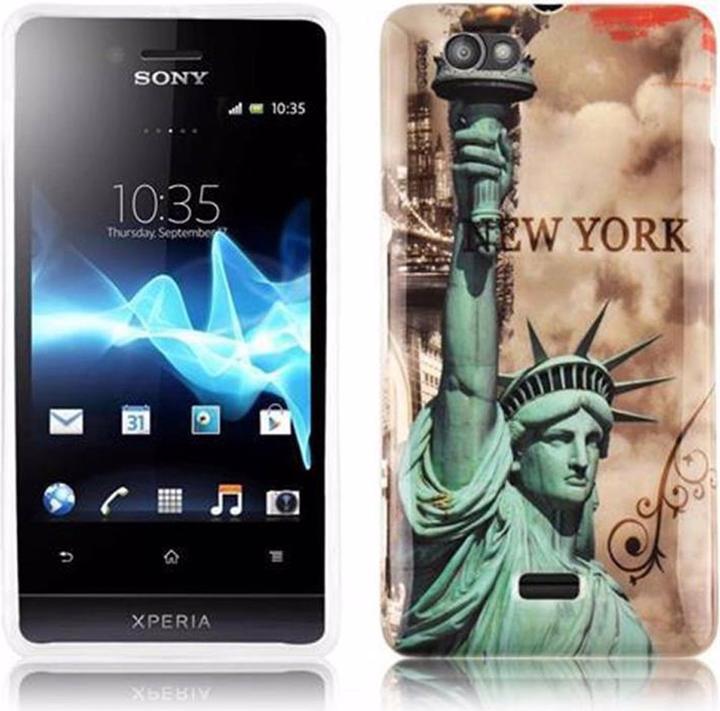 NEW YORK - STATUE OF LIBERTY