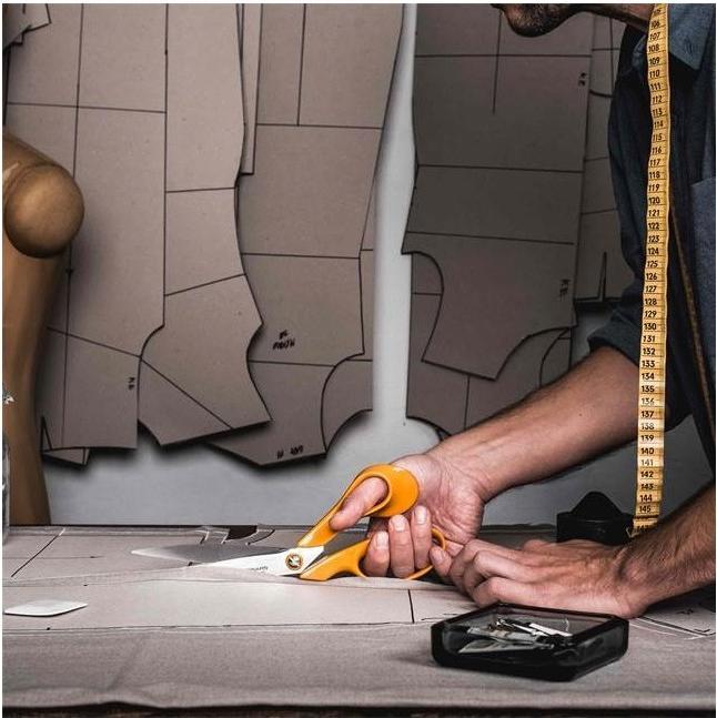 Produktbild Fiskars Professioneller Schneider (27 cm)