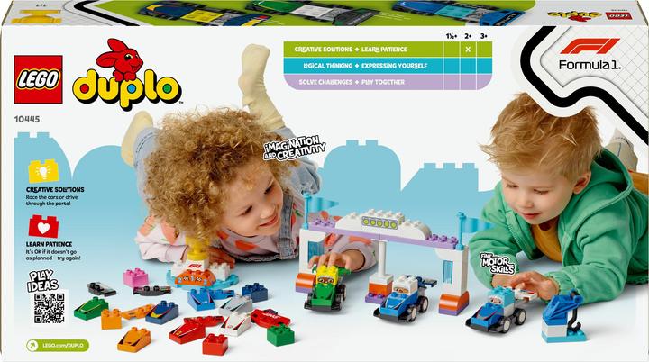 Actual product image LEGO F1 Team Rennautos mit Rennfahrern (10445)