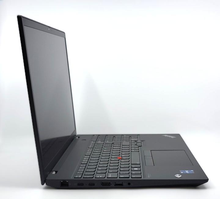 Produktbild Gisler Systems ThinkPad T16 G1 Touch (32 GB, 16", 512 GB, CH, B / Sehr gut)