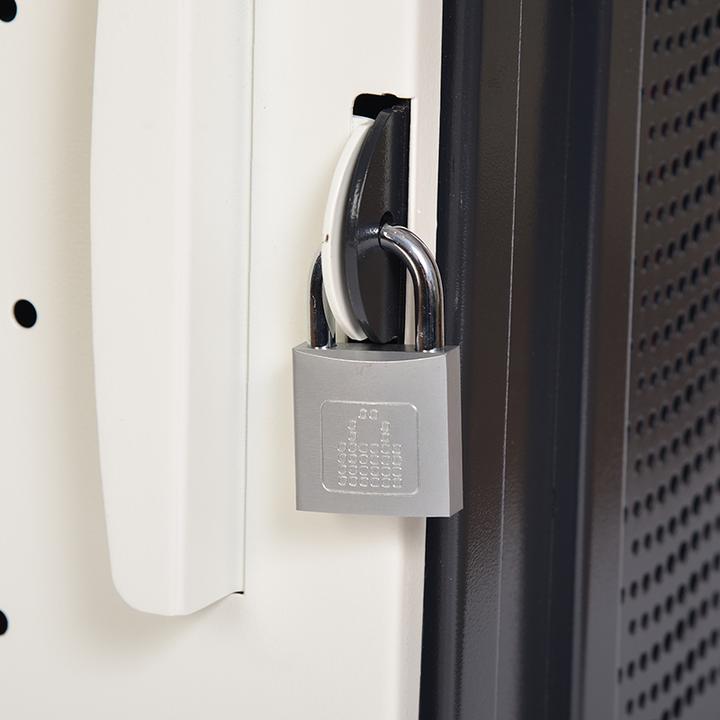 Actual product image Menatwork Carrier 10 Charge