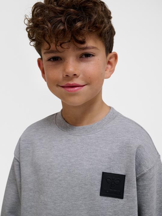 Actual product image hummel hmlCLEAN SWEATSHIRT (110)