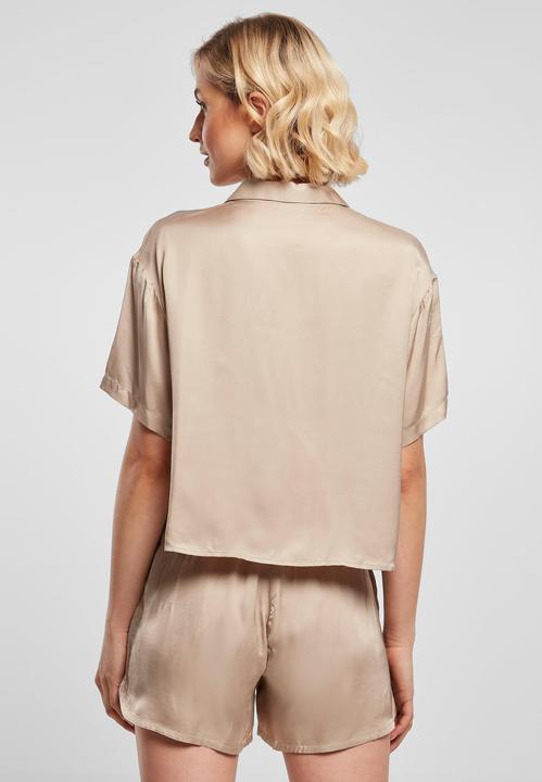 Produktbild Urban Classics Ladies Viscose Satin Resort Shirt - 17070 (XS)