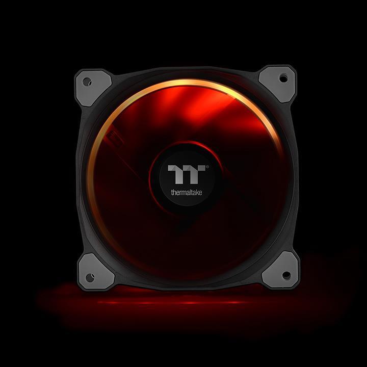 Produktbild Thermaltake Riing Plus 12 RGB (120 mm, 3 x)