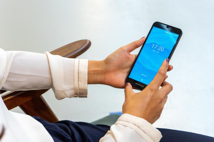 Produktbild Fairphone 3+ (64 GB, Black, 5.65", Dual SIM + SD, 48 Mpx, 4G)