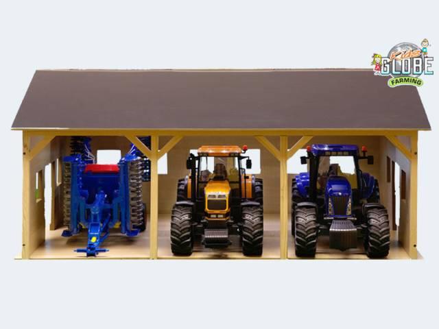 Produktbild Kids Globe Farming Agricultural Shed Wood für 3 Traktoren