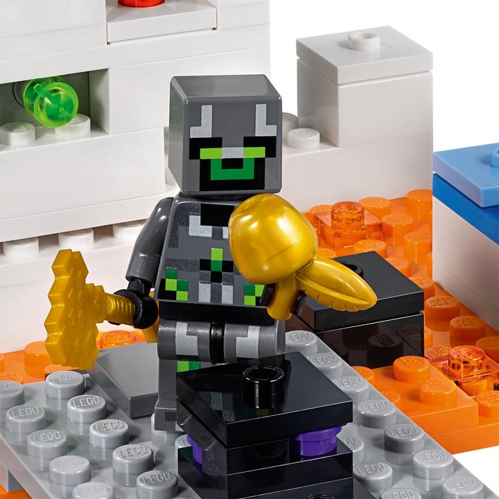 Immagine prodotto LEGO L'Arena del Teschio e delle Tasse incrociate (21145, LEGO Minecraft)