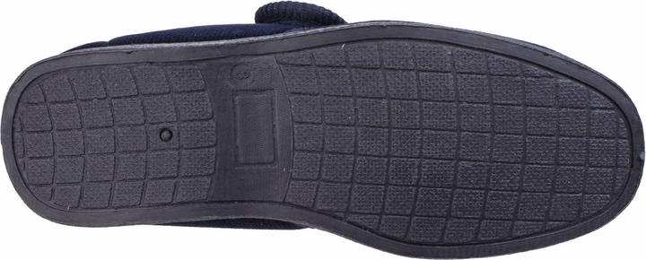Actual product image Fleet & Foster Slippers With Velcro (43)