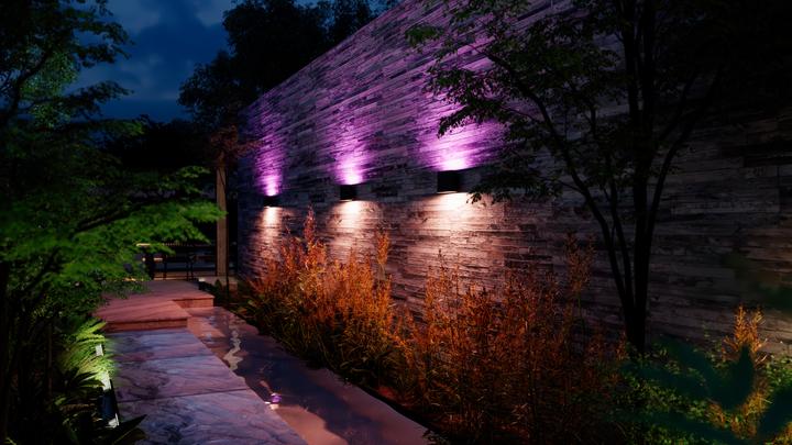 Actual product image Philips Hue White & Colour Ambiance Dymera (1020 lm, IP44)
