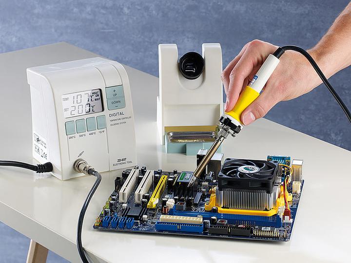 Produktbild AGT Digitale Premium-Lötstation mit elektronischer Temperatur-Steuerung