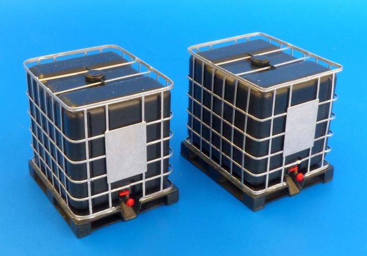 Actual product image Plus Model Fluid tank 1000l