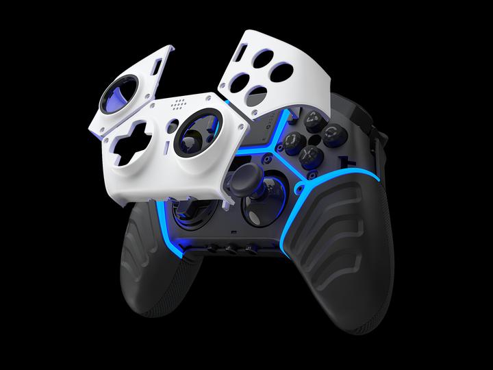 Actual product image Gioteck PS4 SC3 PRO Wireless Controller (PS4)