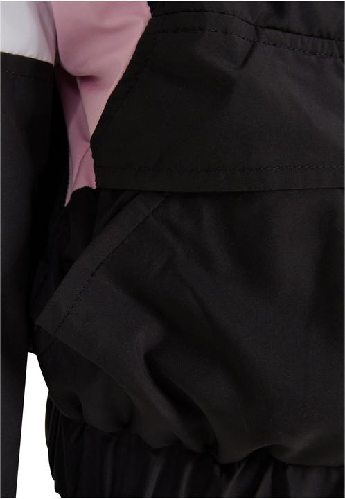 Actual product image Urban Classics Girls Light 3-Tone Pull Over Jacket (110)