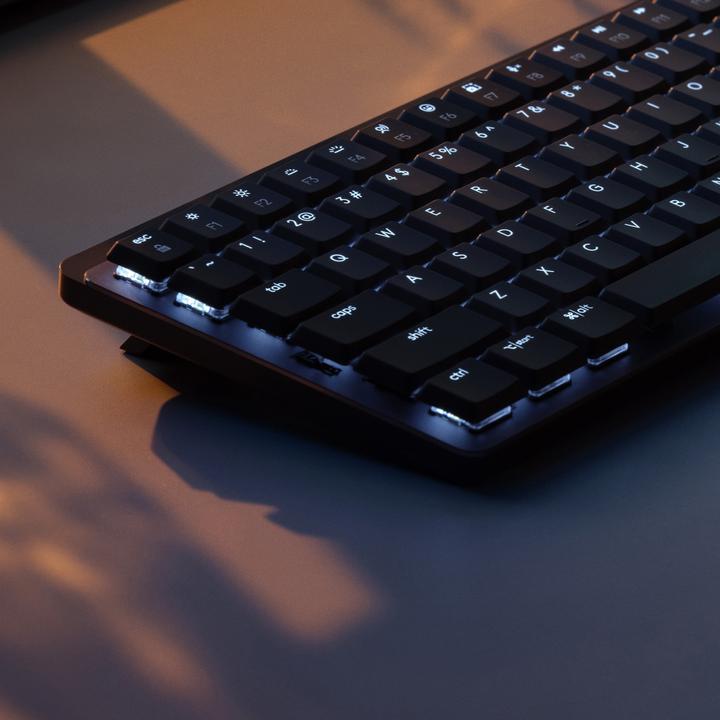 Actual product image Logitech Mx Mech. Mini Wrls Illum. Keyb (Eng. Int., Cable)
