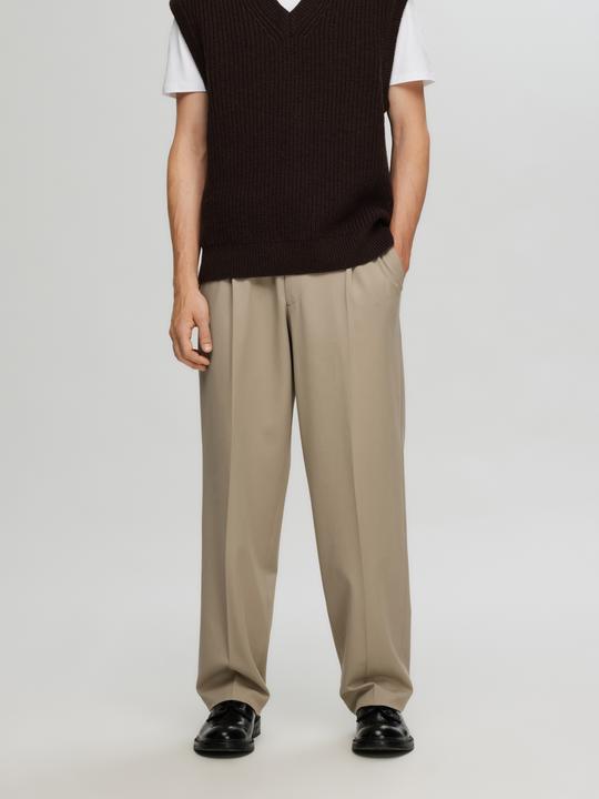 Actual product image Selected Homme 220 Loose fit trousers (XL)