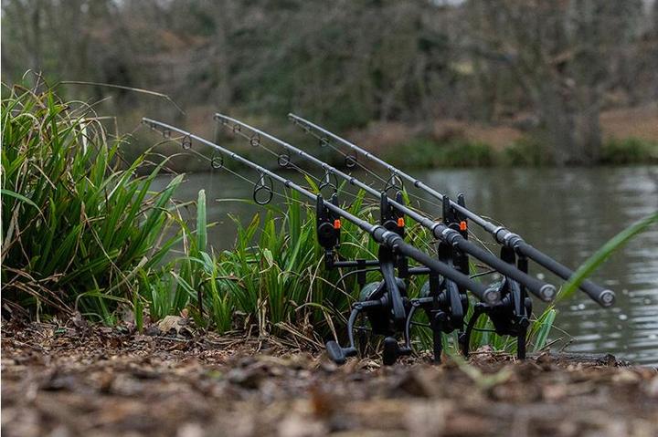 Actual product image Fox Explorer Ti 8-10ft 3lb (Allround rod, 304.80 cm)