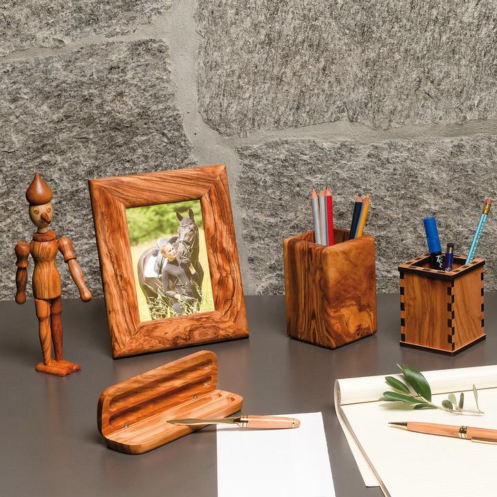 Produktbild Natura Punto Pinocchio-Figur mit beweglichen Armen und Beinen, 25 cm, Olivenholz