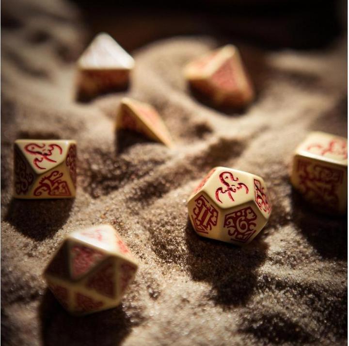 Image du produit Q Workshop SCTX1N - Appel de Cthulhu : Masques de Nyarlathotep, Jeu de dés (7)