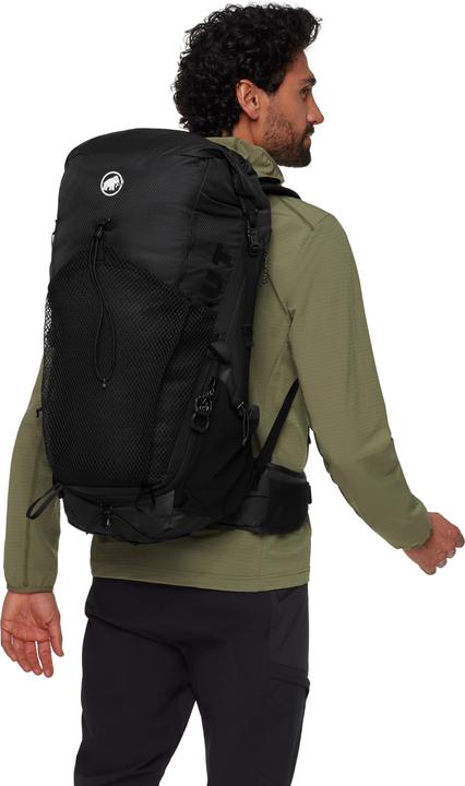 Actual product image Mammut Ducan Spine 28-35 (35 l)