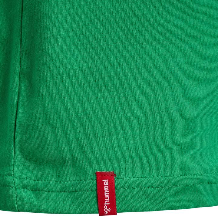 Actual product image hummel Hmlred Basic T-Shirt S/S (S)