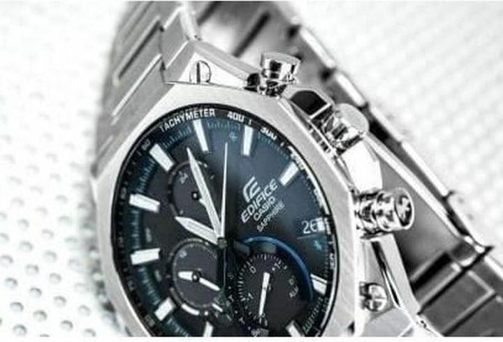 Immagine prodotto Edifice EQB-1100D-1AER (Orologio da polso analogico, 51.10 mm)