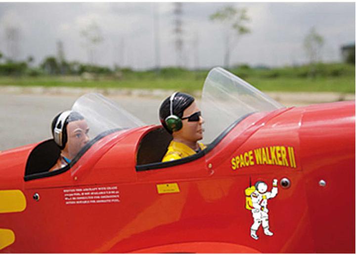 Actual product image Seagull Models spacewalker ii 82.7" 120 arf 20-26cc (Scale Helicopter)